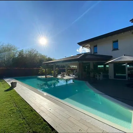 Villa Forlanni * Milano